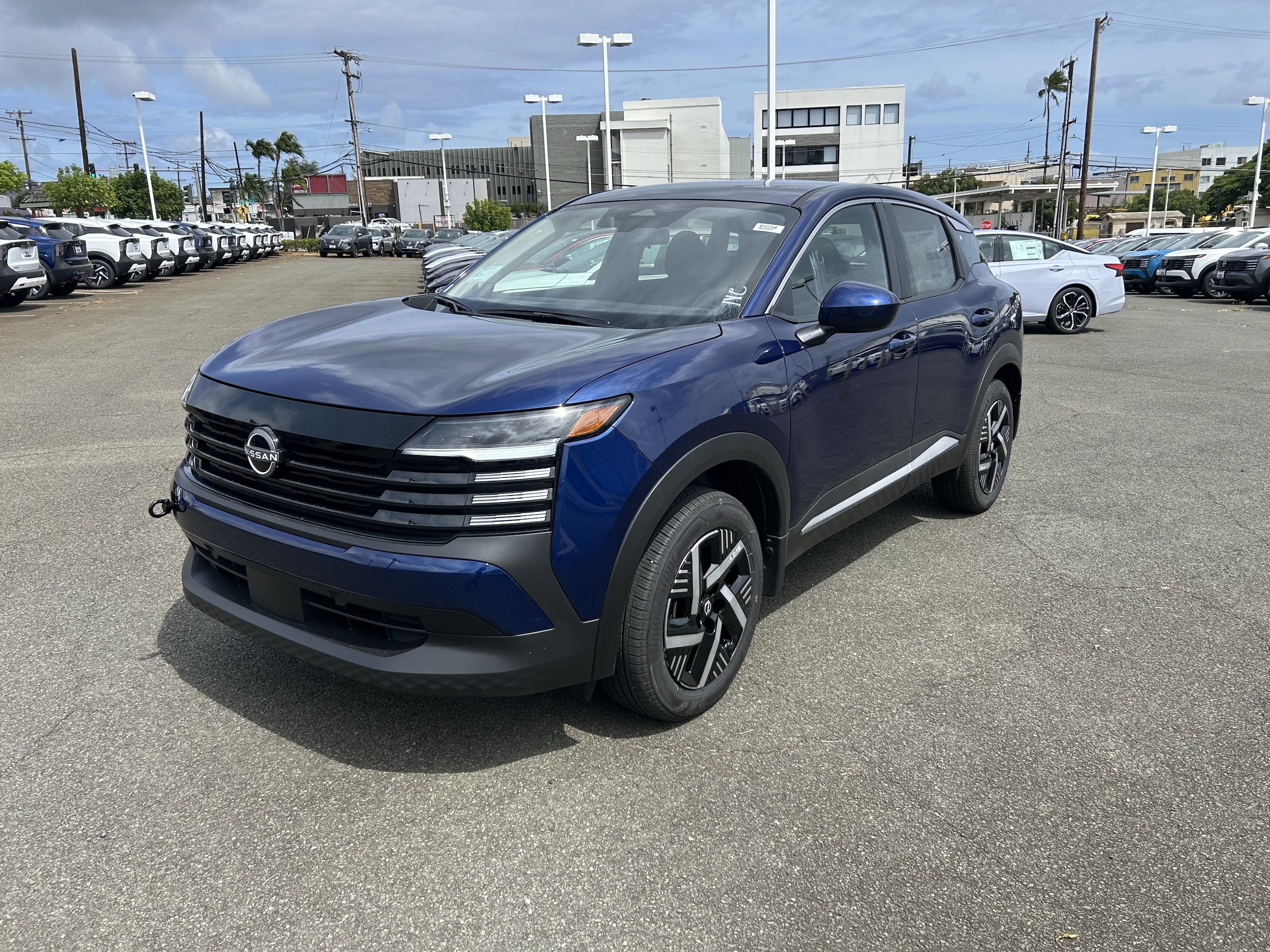 2025 Nissan Kicks SUV 