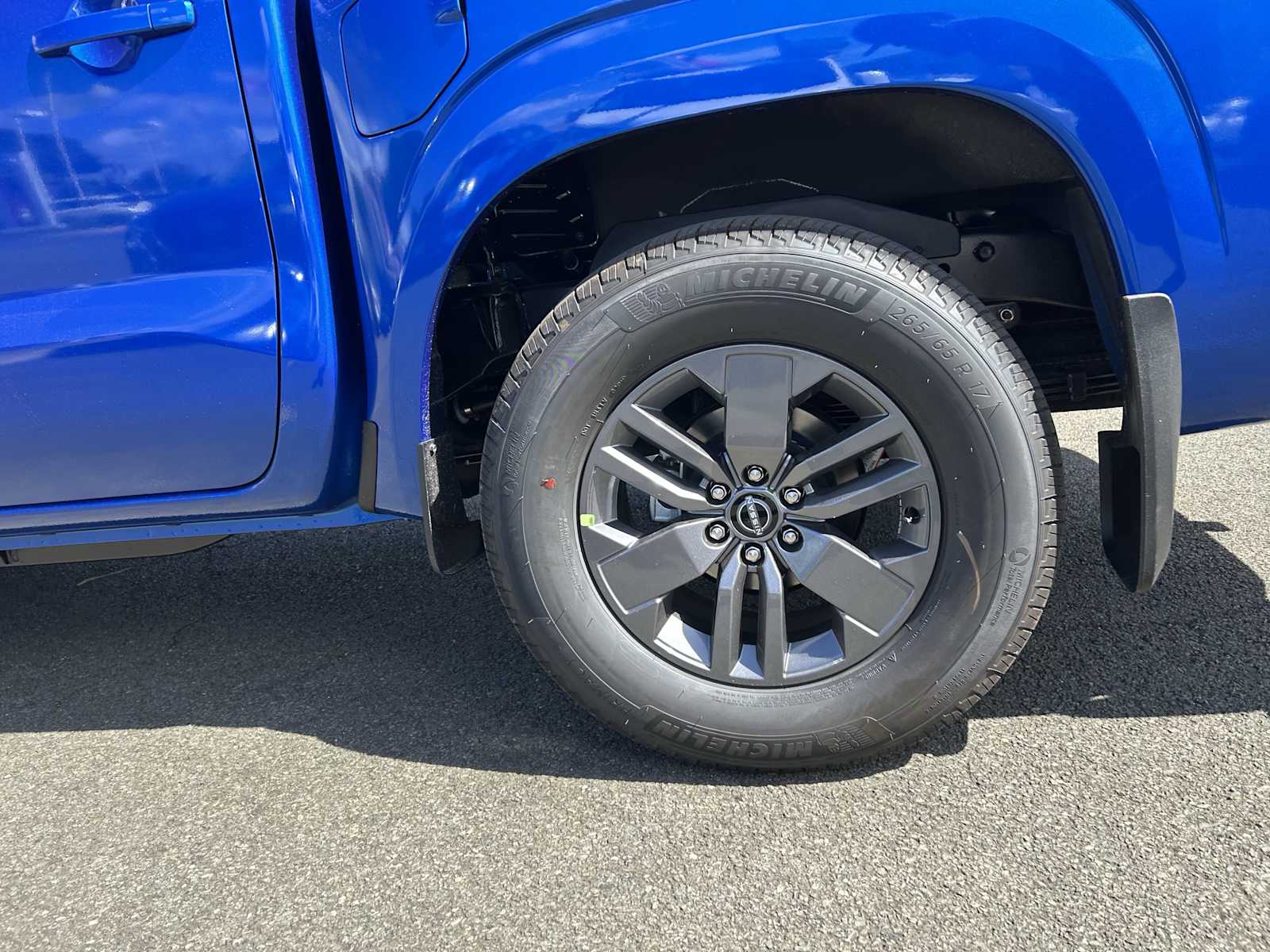 2026 Nissan Frontier SV - Photo 5