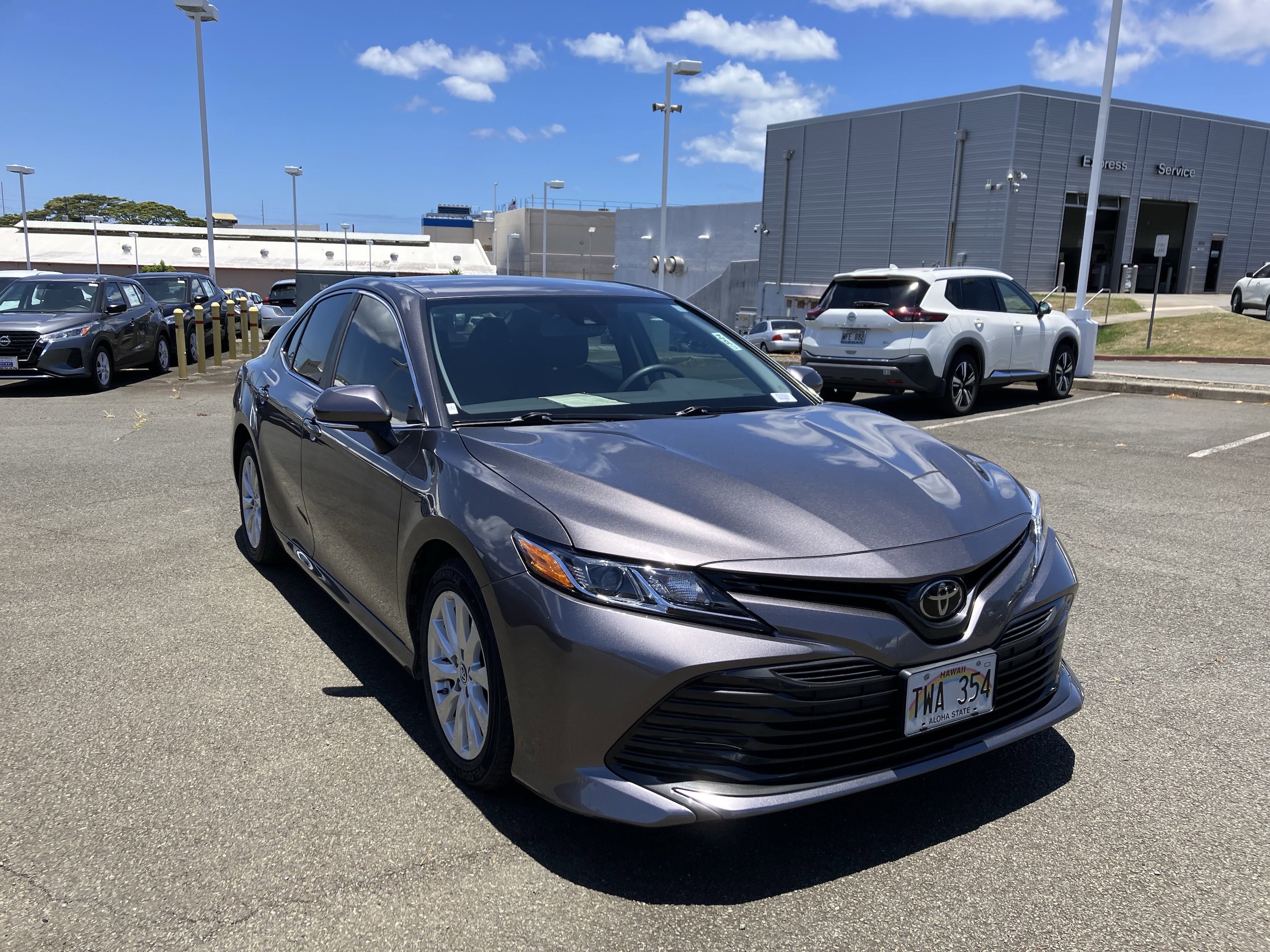 Used 2019 Toyota Camry LE with VIN 4T1B11HK4KU761798 for sale in Honolulu, HI