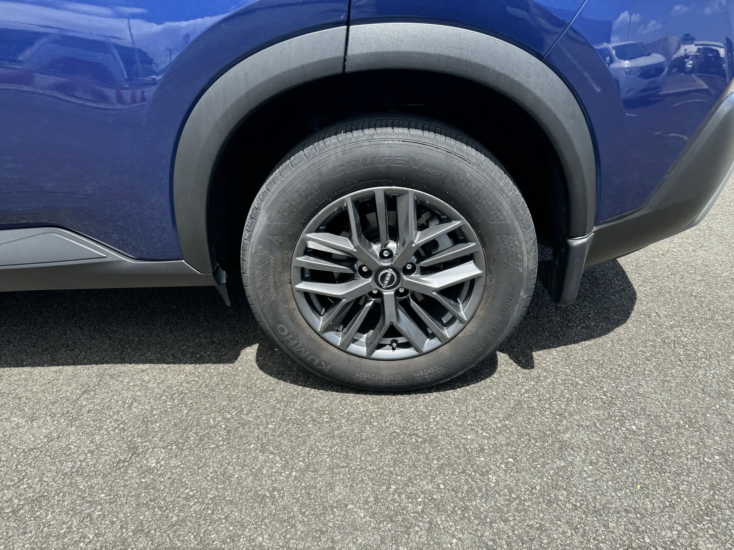 2023 Nissan Rogue S photo 2