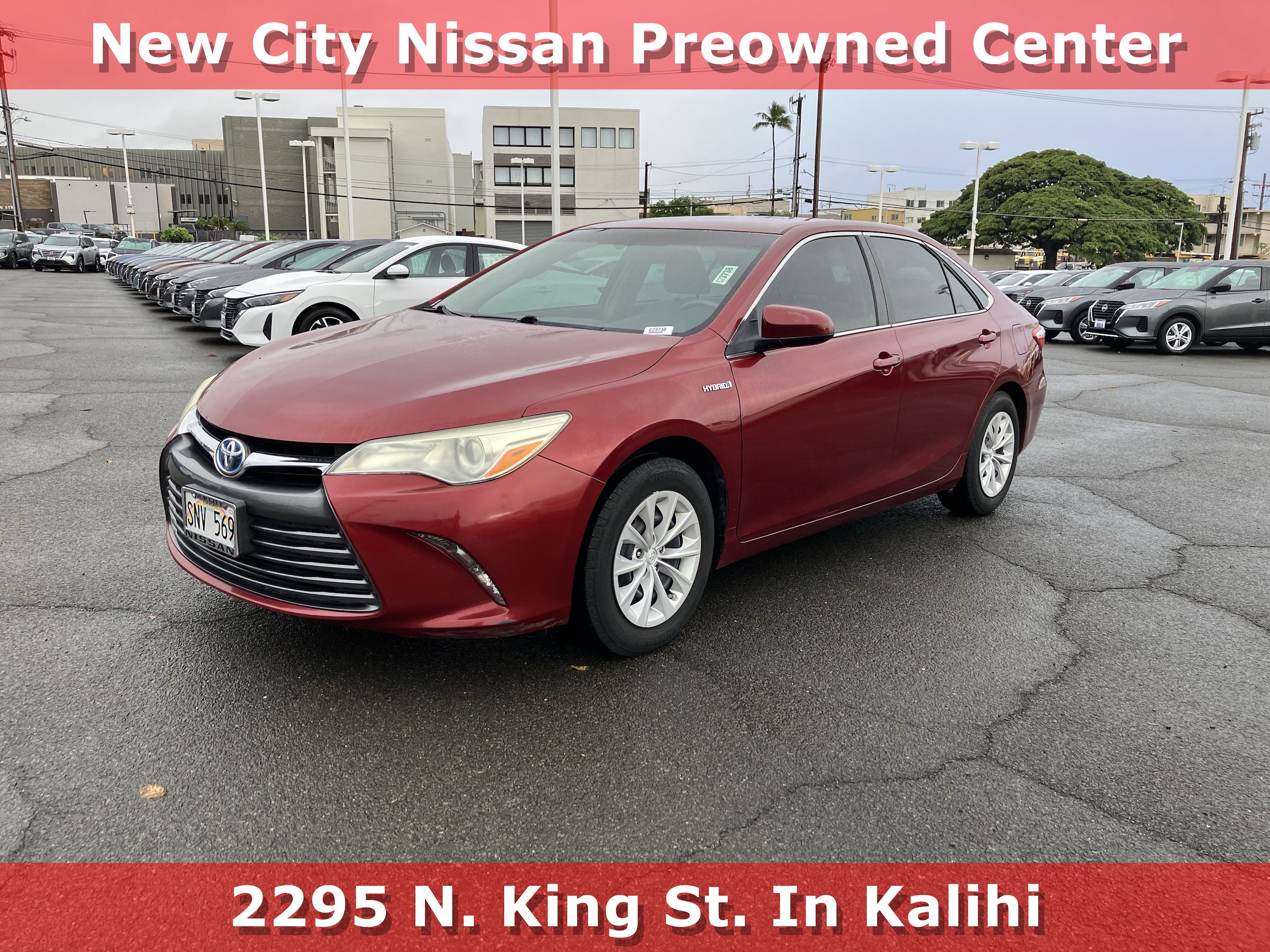 2015 Toyota Camry LE Hybrid