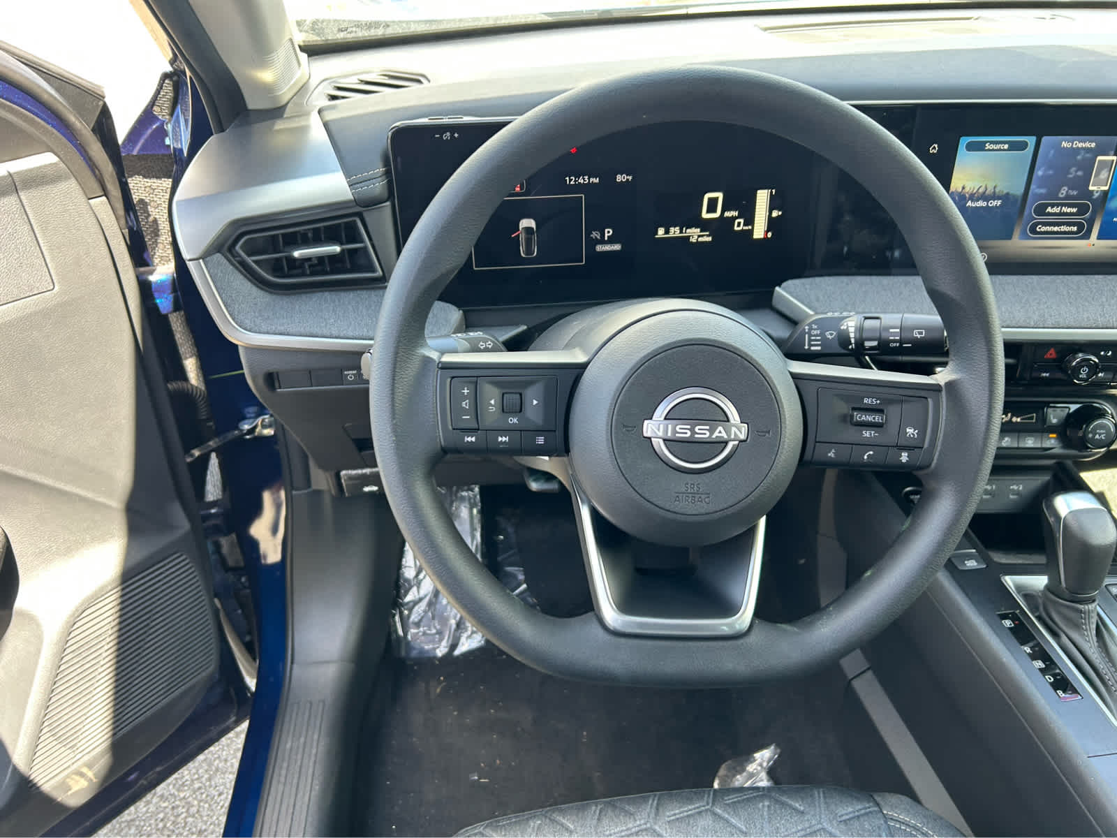 2026 Nissan KICKS SV - Photo 6