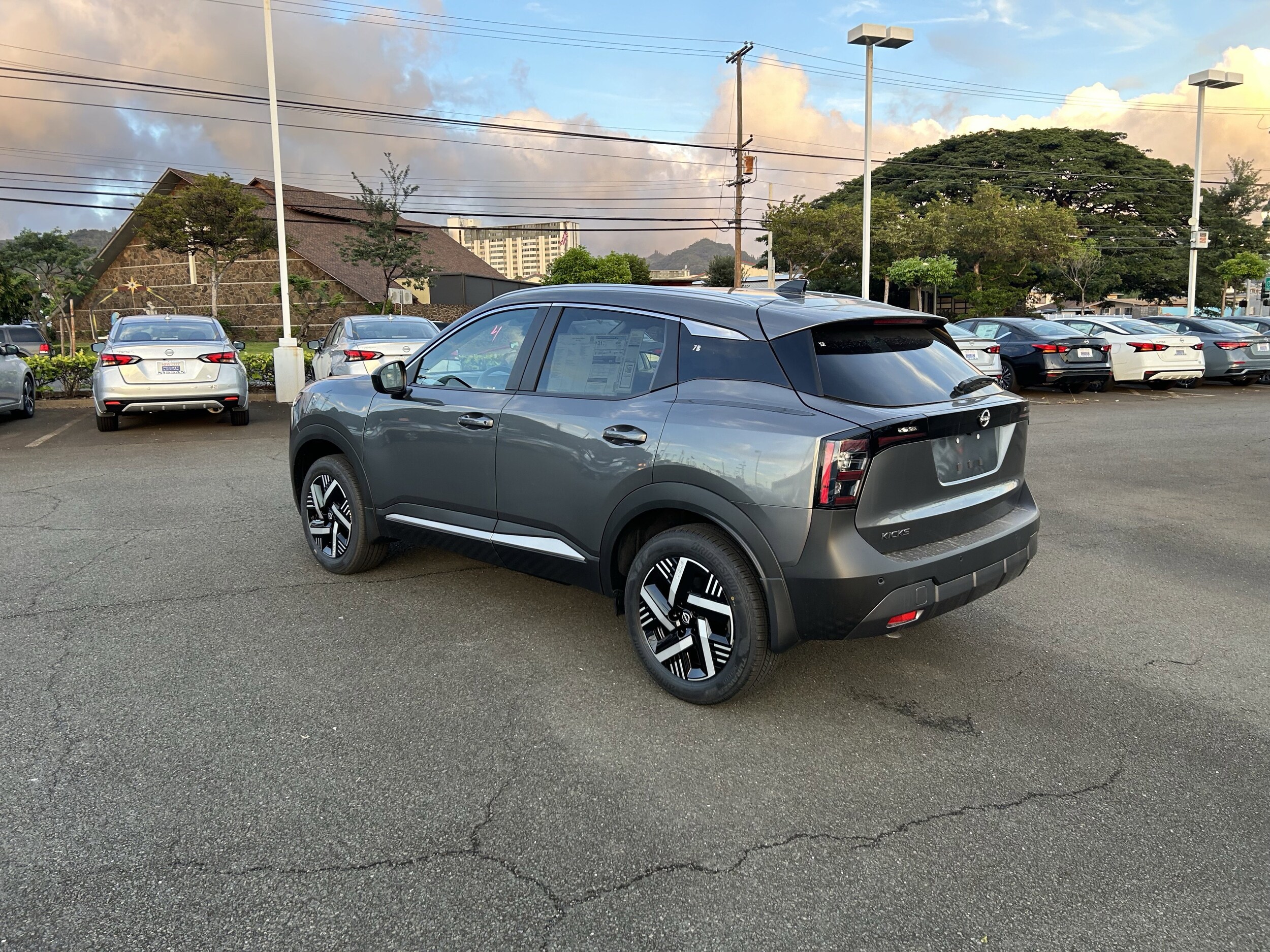 2026 Nissan Kicks SV photo 4