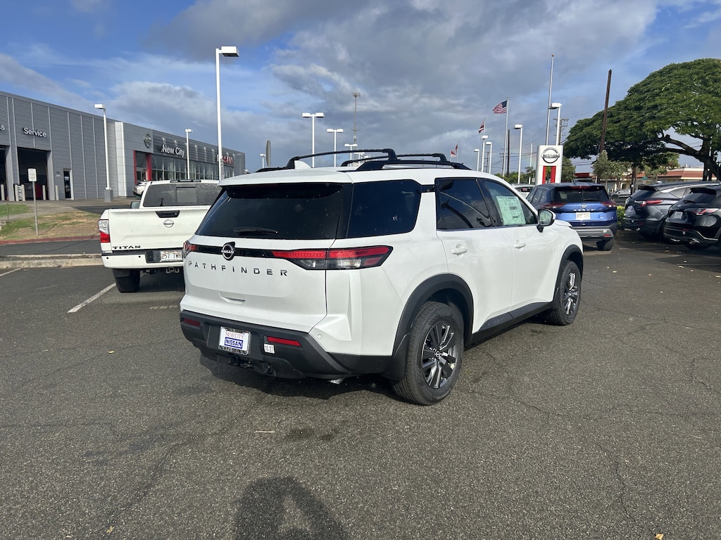 New 2025 Nissan Pathfinder SV SUV