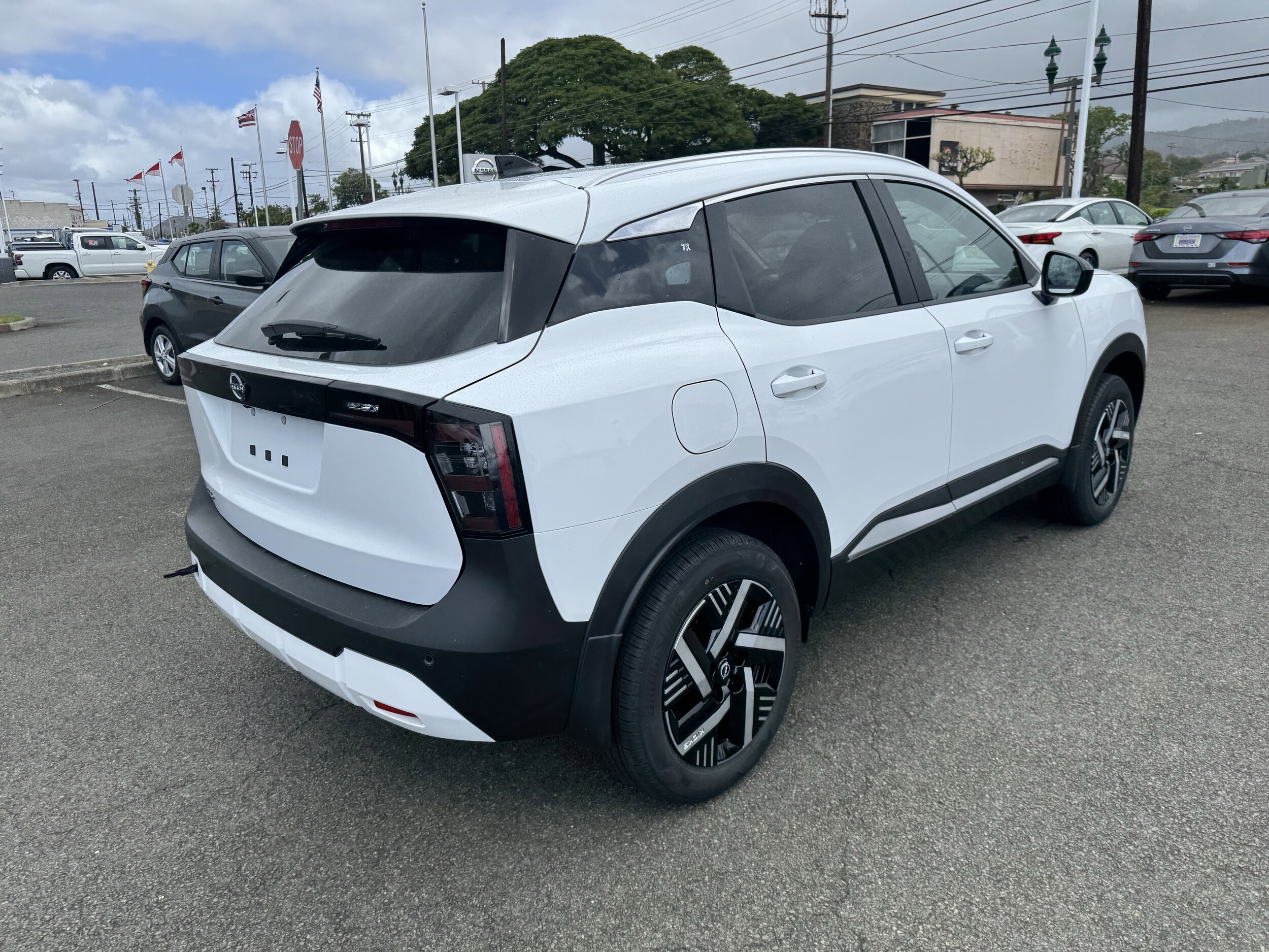 2026 Nissan Kicks SV photo 2