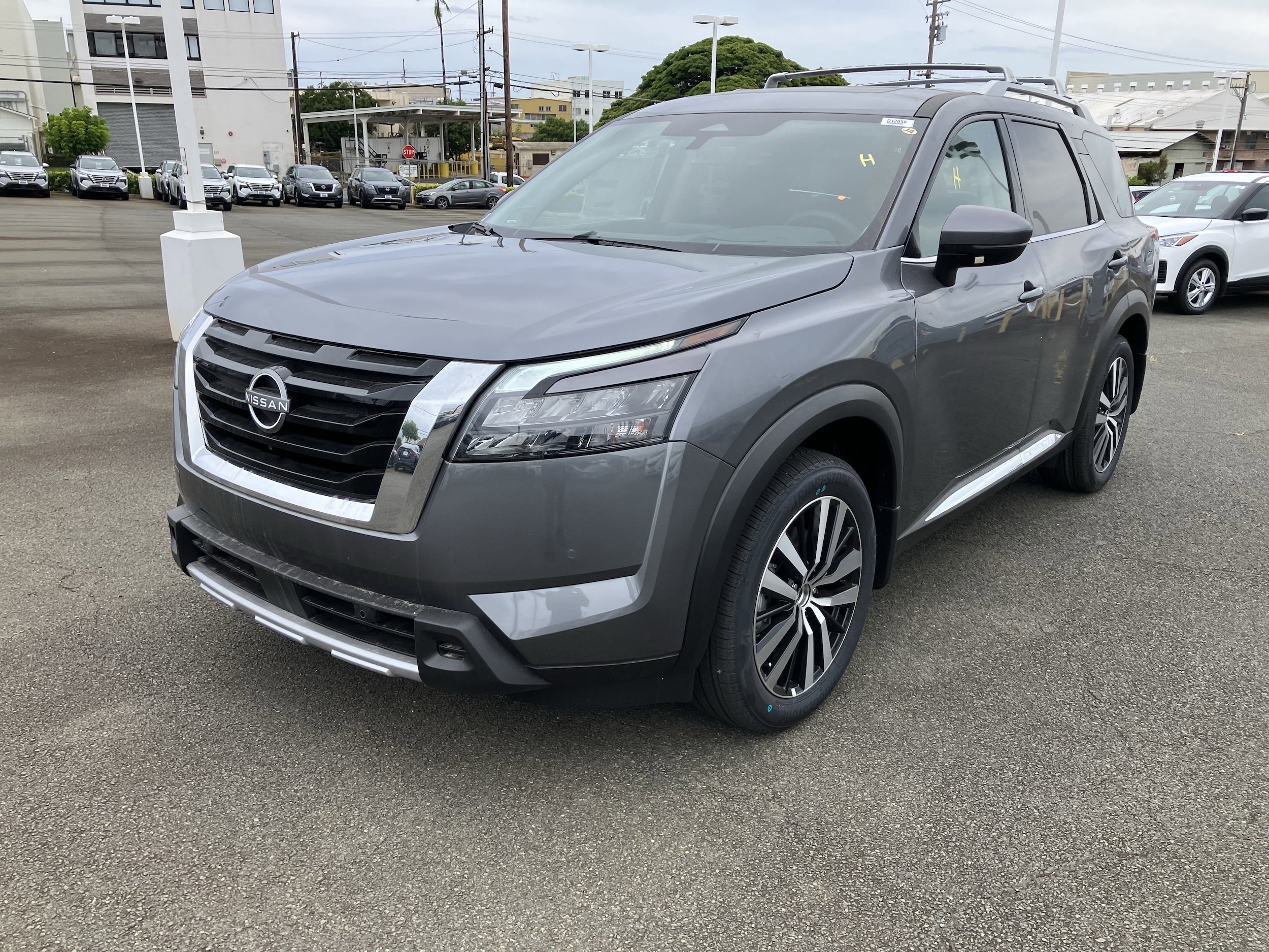 2025 Nissan Pathfinder SUV 