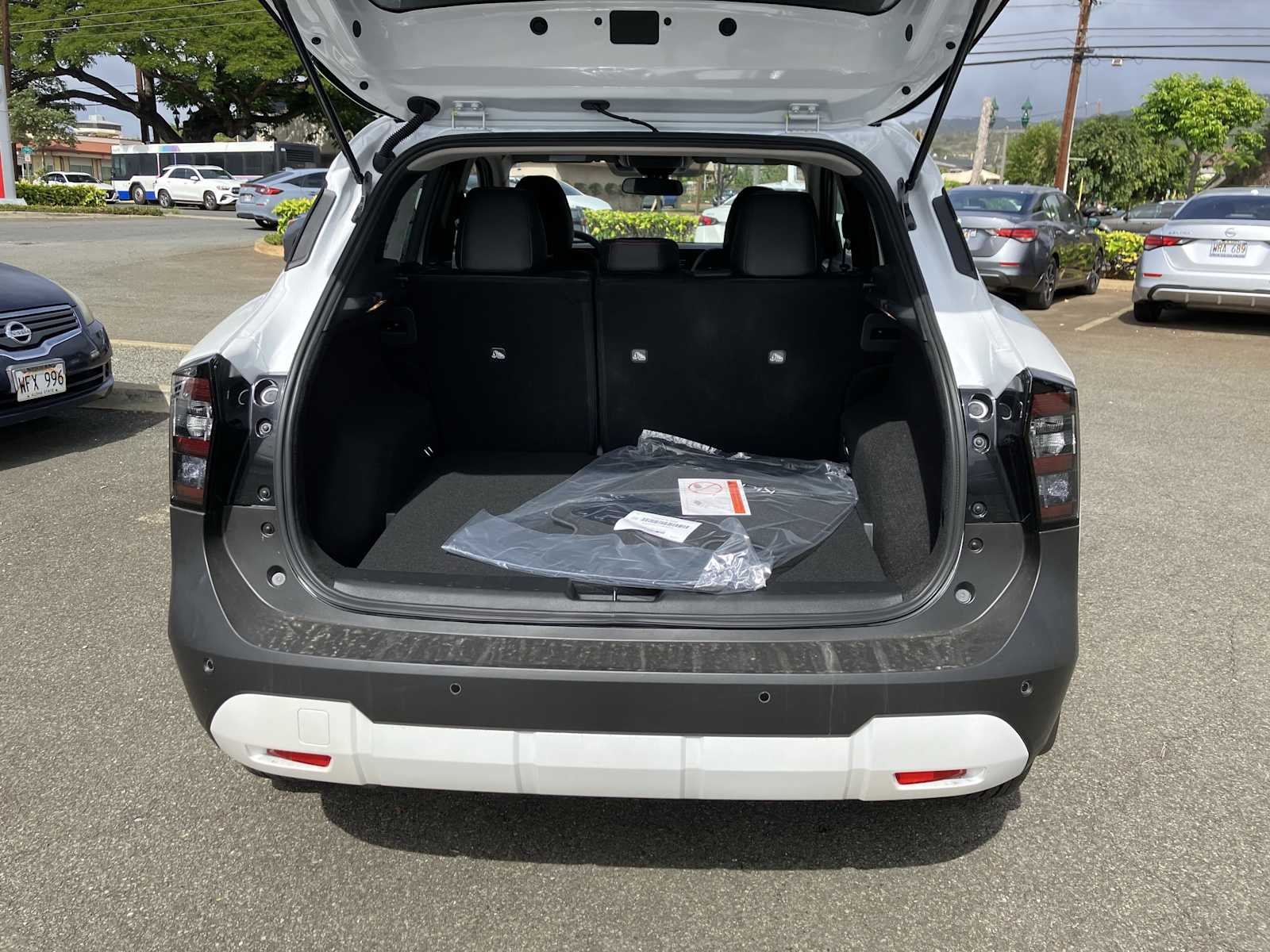 2026 Nissan KICKS SR - Photo 11