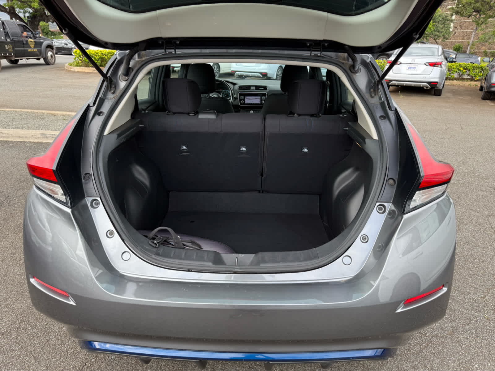 2018 Nissan LEAF SV - Photo 11