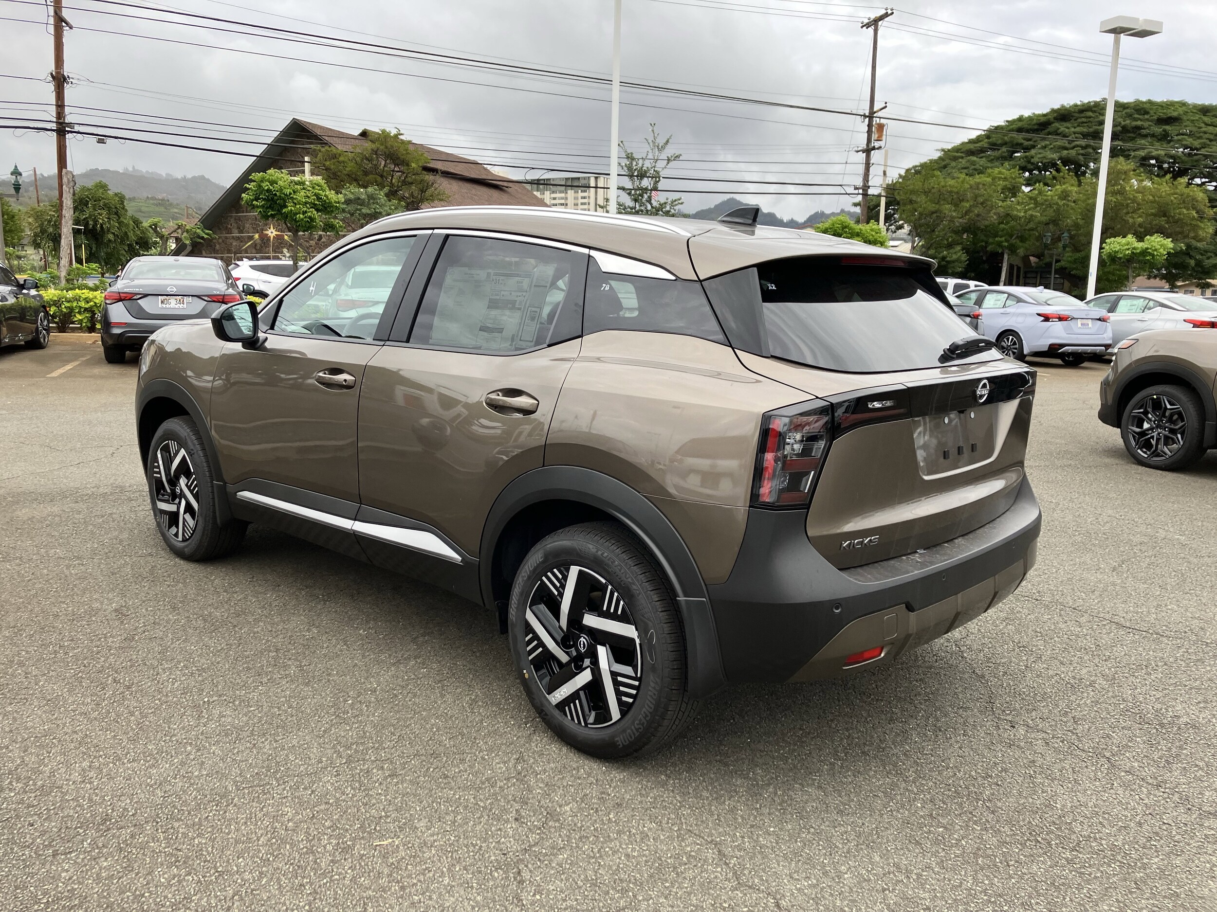 2026 Nissan Kicks SV photo 2