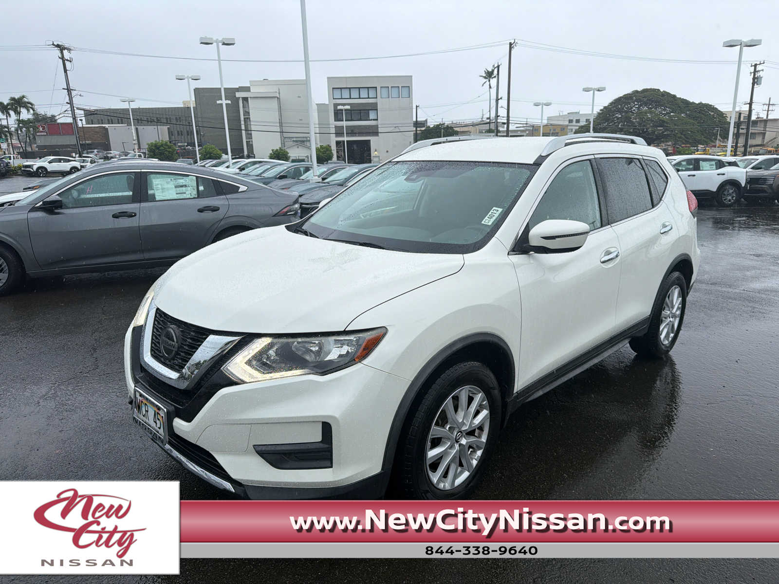 2020 Nissan Rogue SV