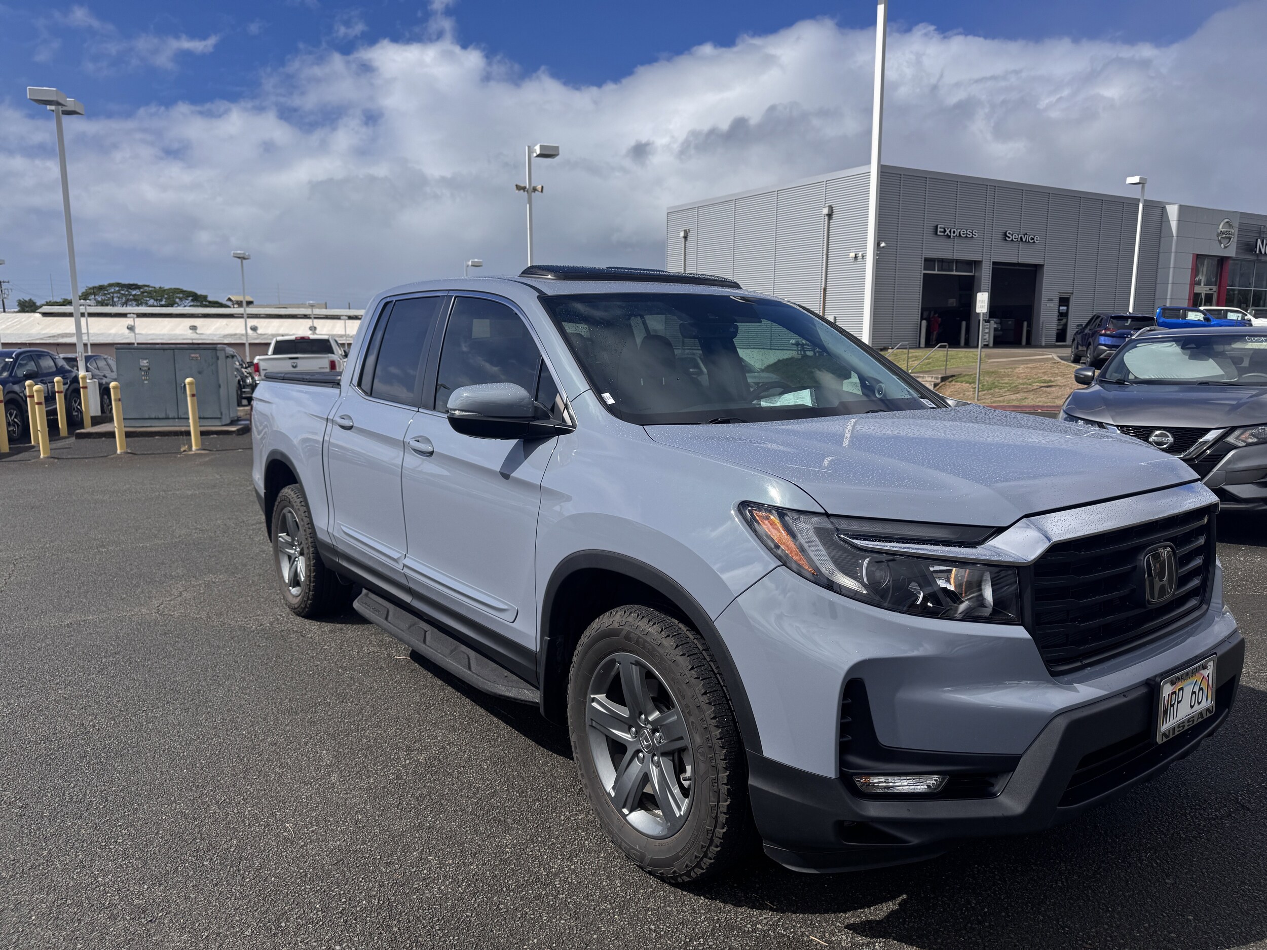 2023 Honda Ridgeline RTL photo 2