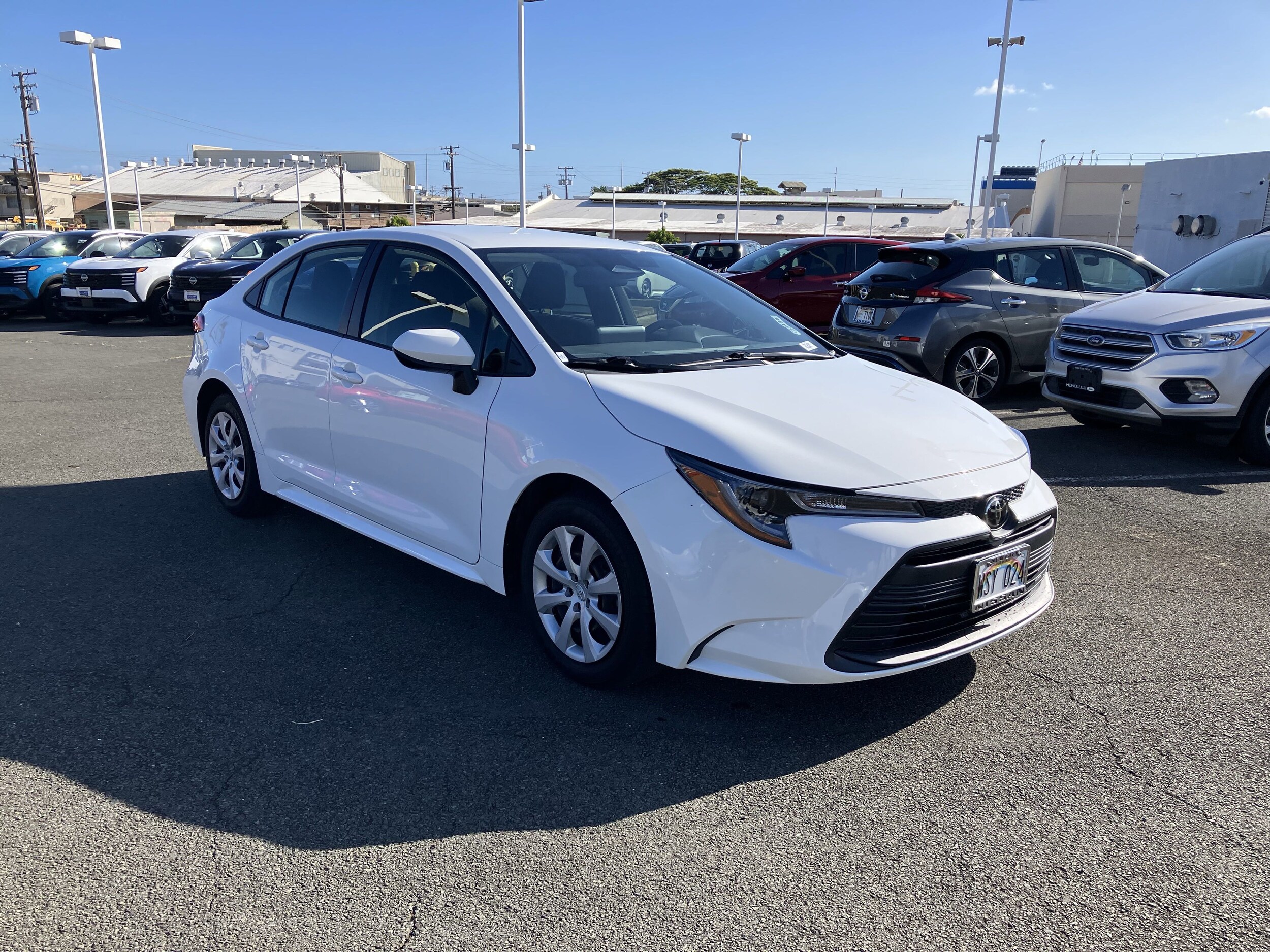 Used 2023 Toyota Corolla LE with VIN JTDB4MEEXPJ001881 for sale in Honolulu, HI