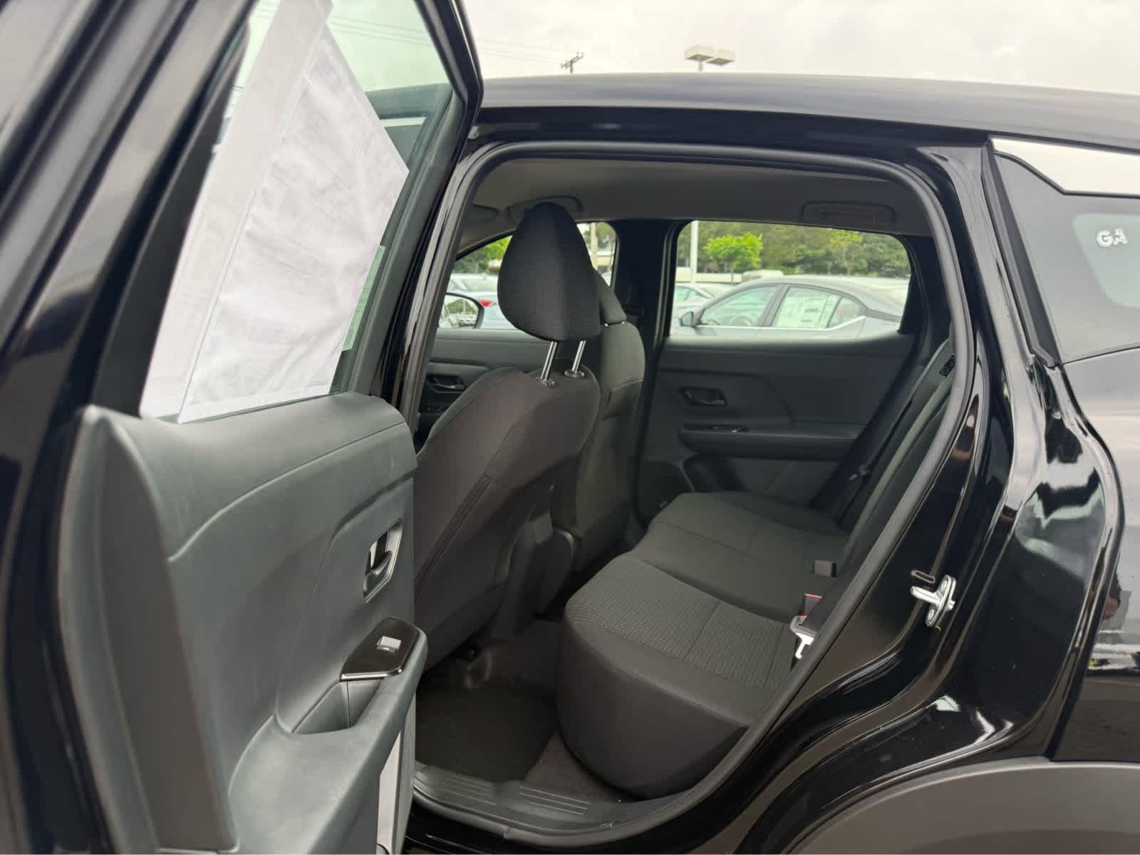 2026 Nissan KICKS S - Photo 9