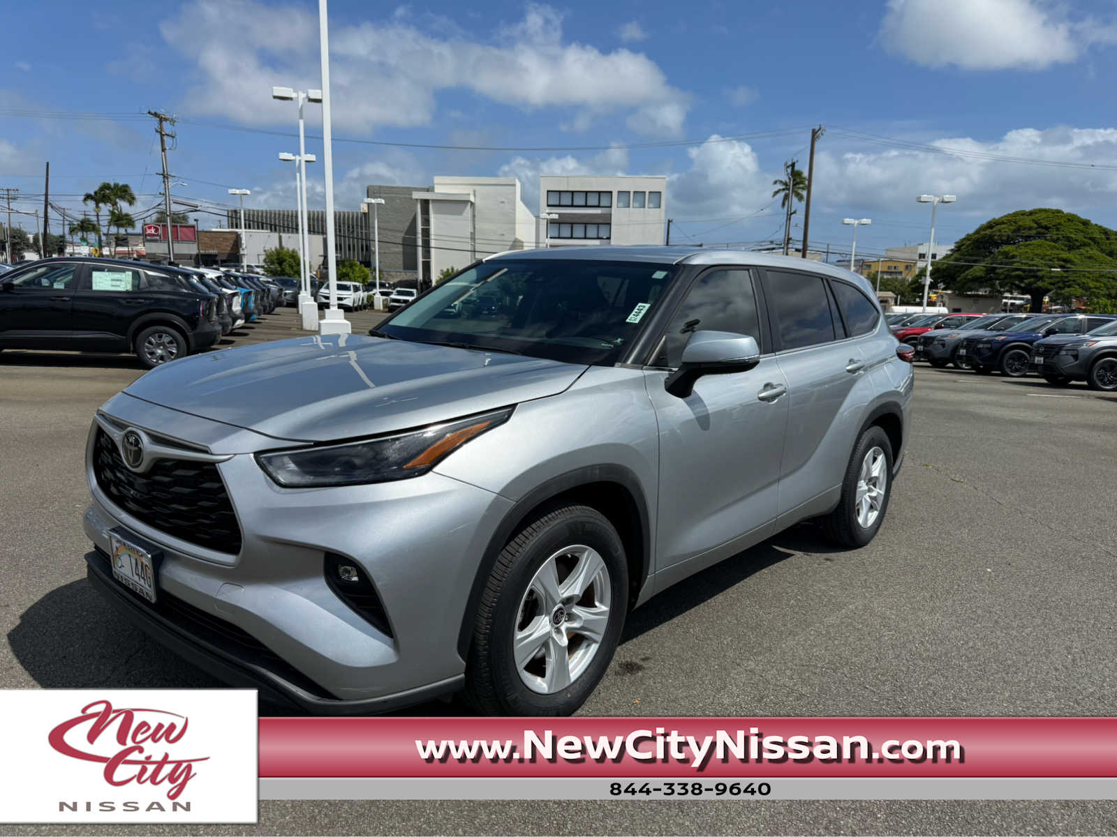 2023 Toyota Highlander at New City Nissan, photo 1