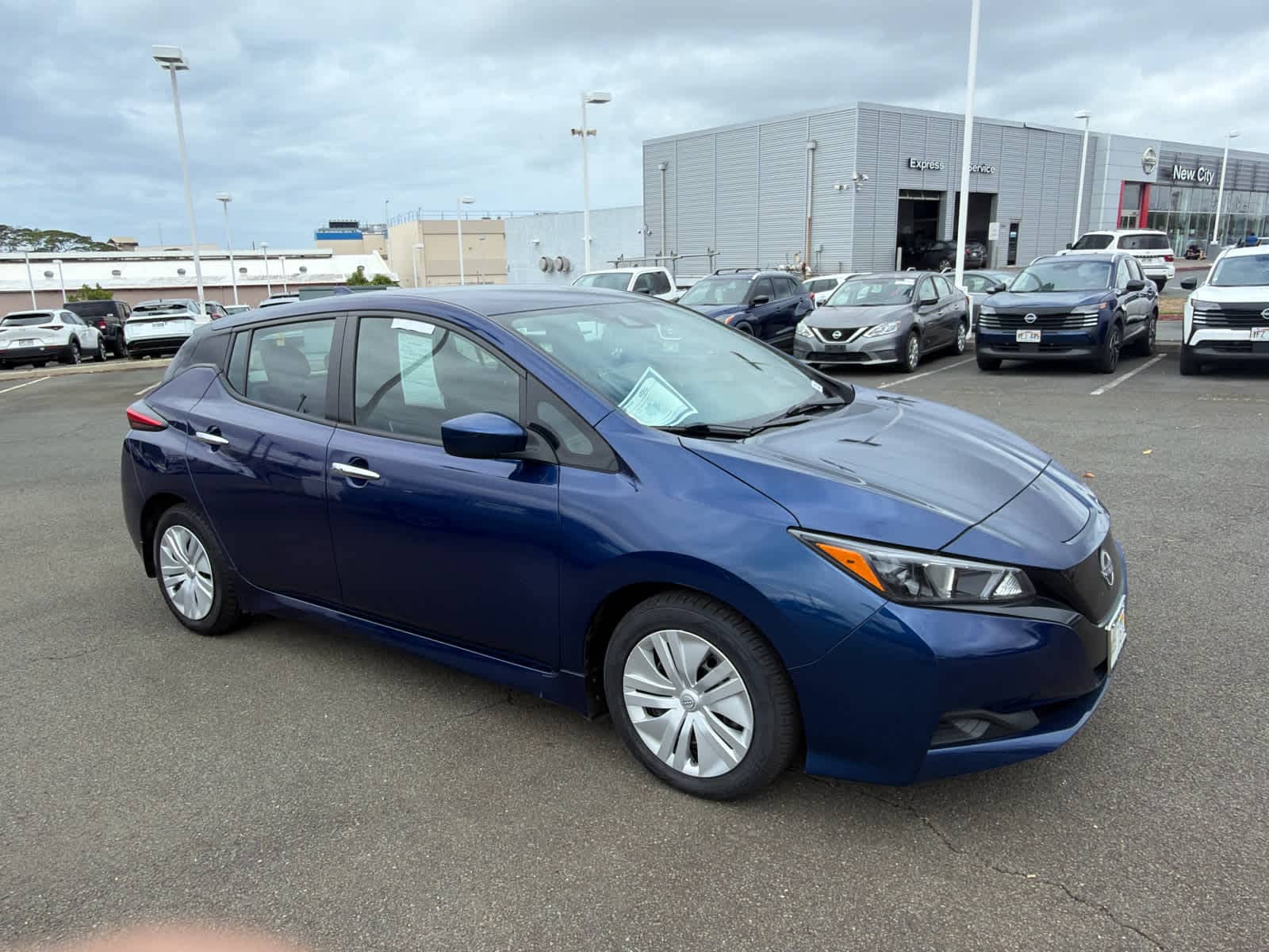 Used 2023 Nissan Leaf S with VIN 1N4AZ1BV1PC559693 for sale in Honolulu, HI