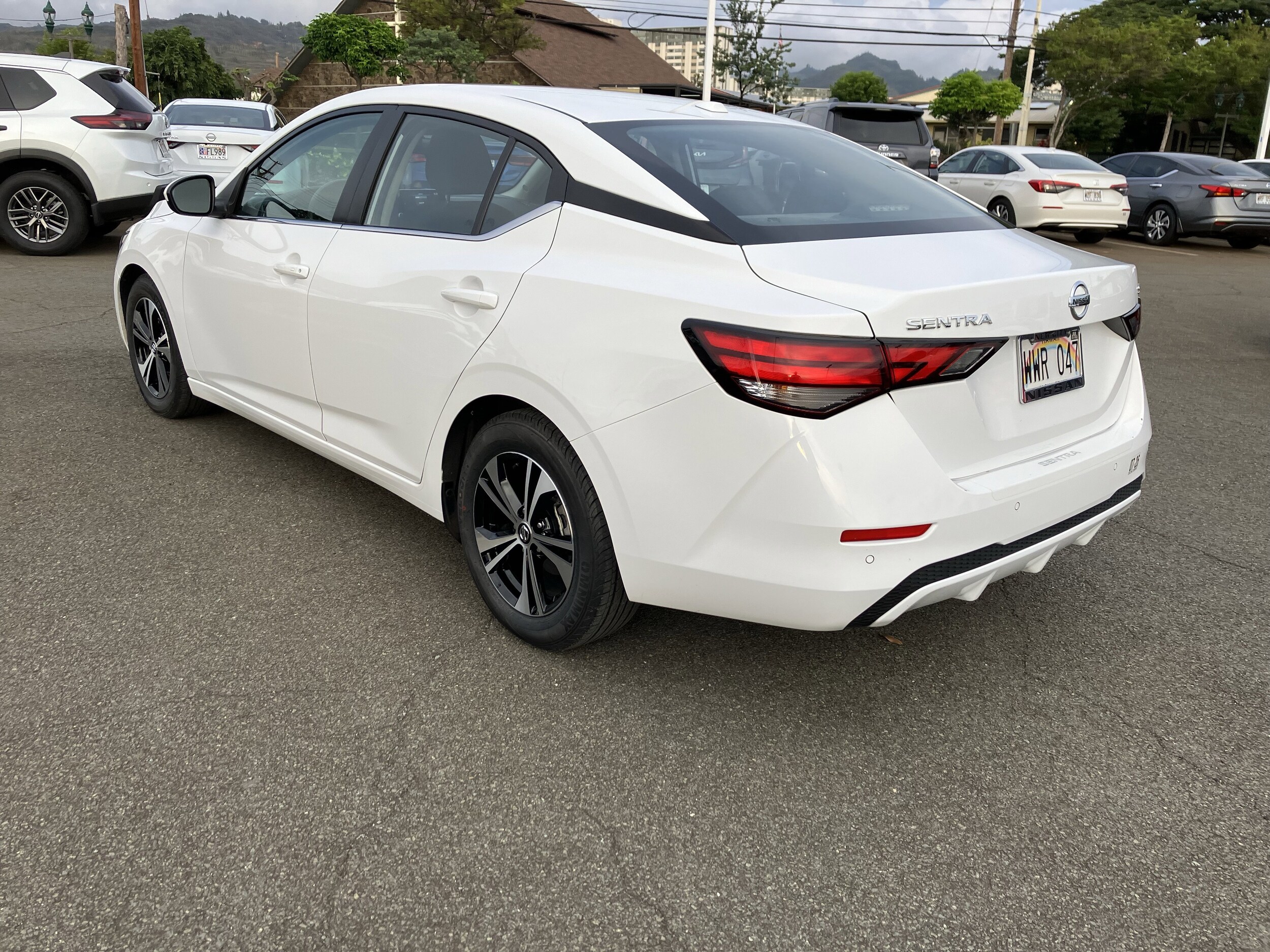 2023 Nissan Sentra SV photo 4
