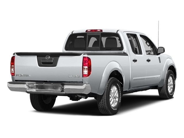 2014 Nissan Frontier Crew Cab SV photo 2