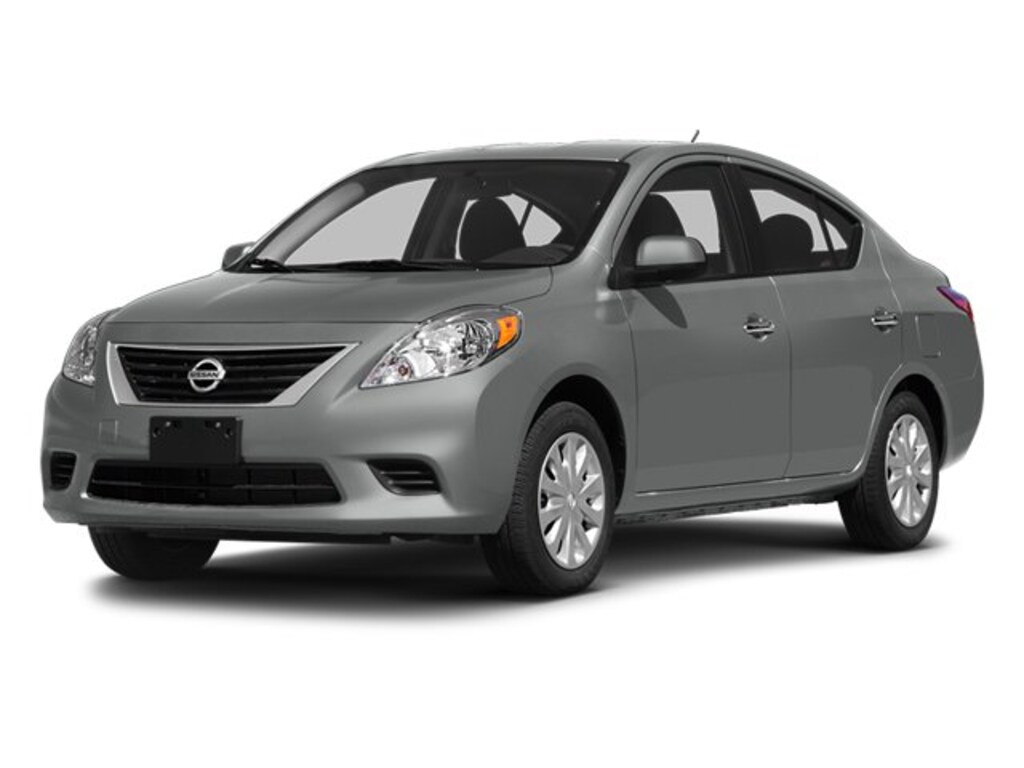 Used 2014 Nissan Versa SV Sedan