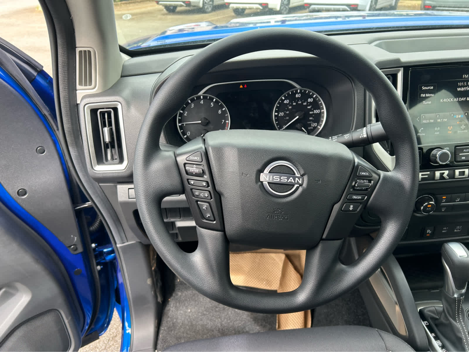 2026 Nissan Frontier SV - Photo 6