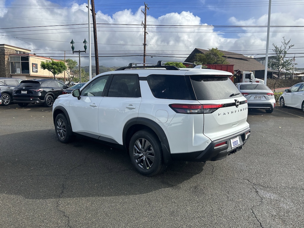 New 2025 Nissan Pathfinder SV SUV