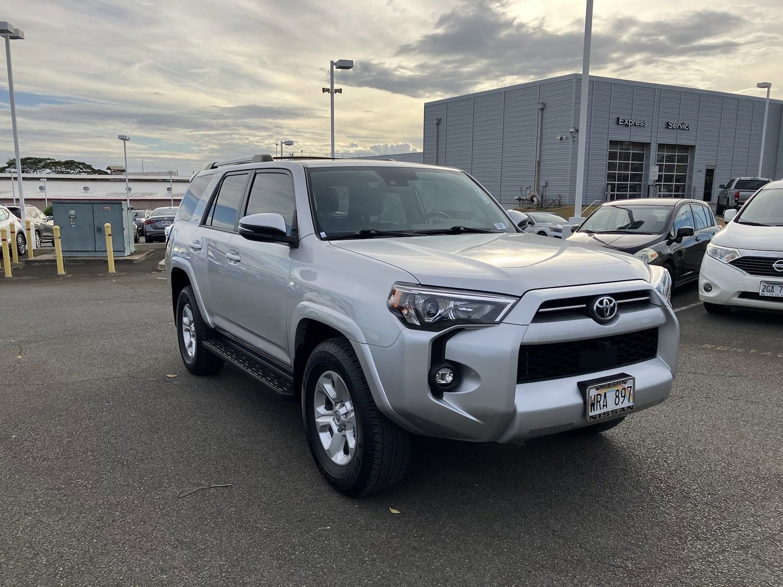 Used 2023 Toyota 4Runner SR5 Premium with VIN JTEFU5JR5P5280449 for sale in Honolulu, HI