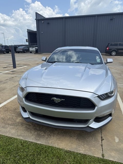 Used 2017 Ford Mustang V6 with VIN 1FA6P8AM8H5255845 for sale in Opelousas, LA
