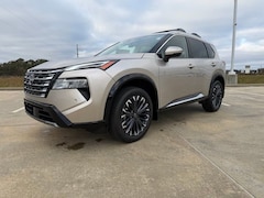 2026 Nissan Rogue Platinum SUV