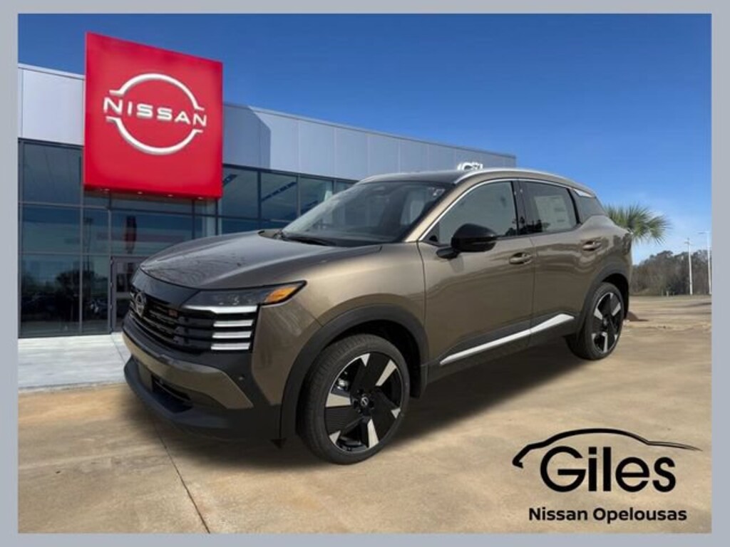New 2026 Nissan Kicks SR SUV