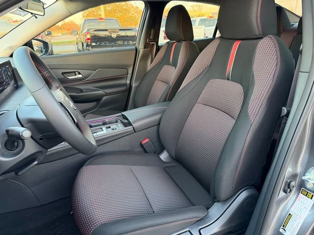 2026 Nissan Sentra SR - Photo 10