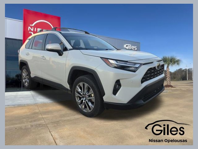 2025 Toyota RAV4 XLE Premium