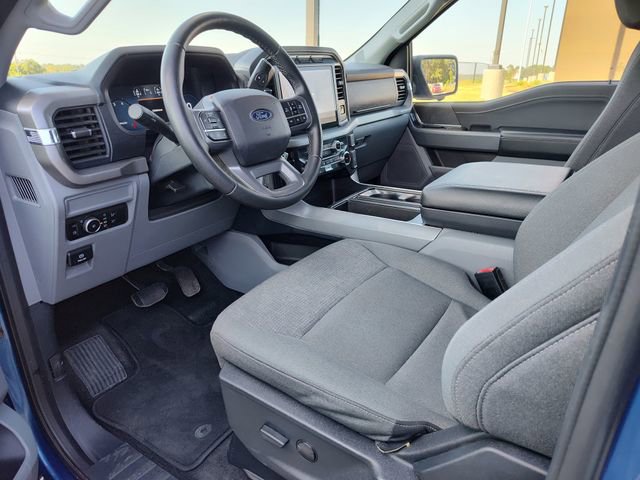 2024 Ford F-150 XLT photo 2