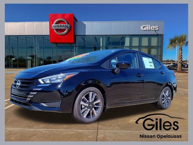 2025 Nissan Versa SV's photo