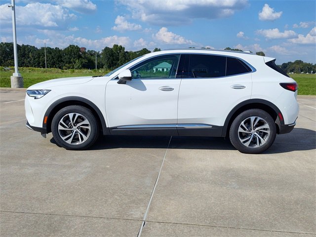 2023 Buick Envision Essence photo 3