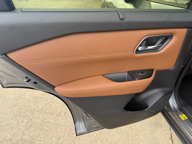 2026 Nissan Rogue Platinum - Photo 15