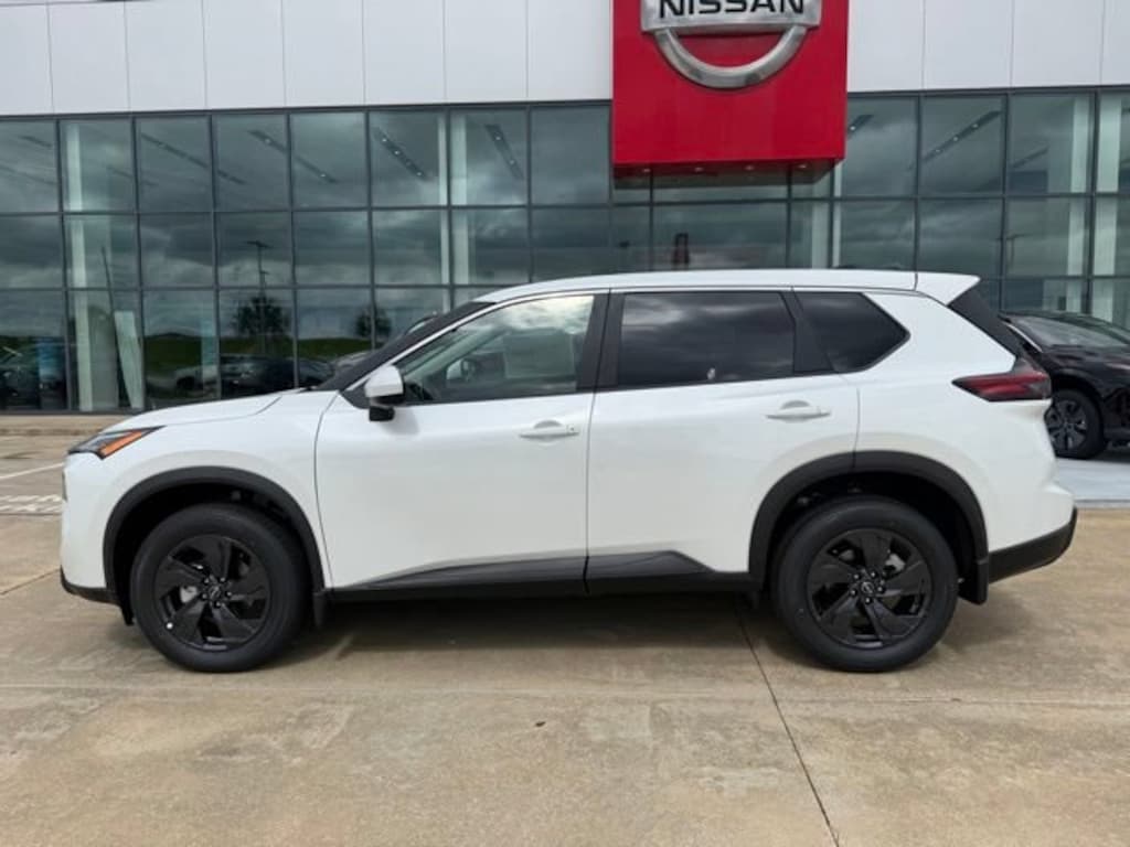 New 2026 Nissan Rogue SV SUV