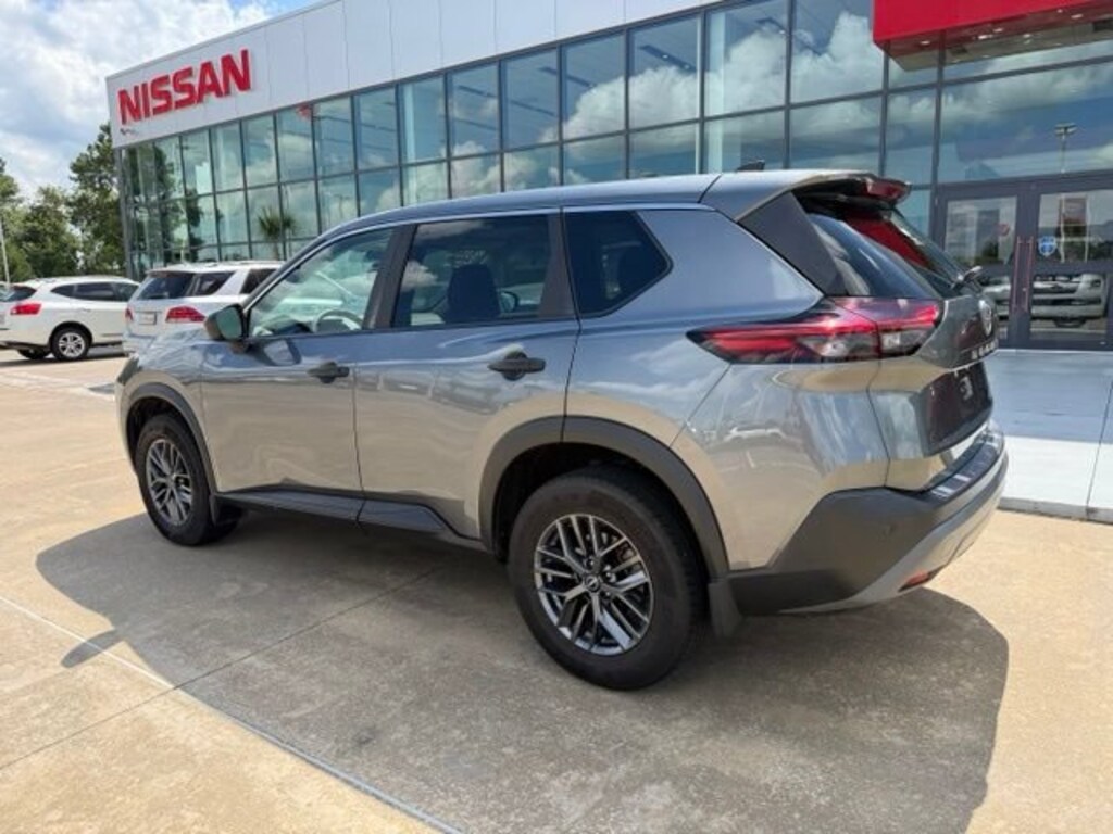 Used 2023 Nissan Rogue S SUV