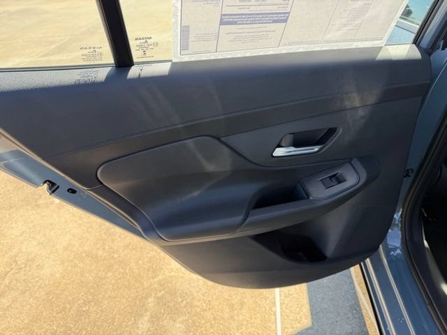 2026 Nissan Sentra SR - Photo 15