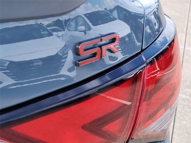 2025 Nissan Sentra SR photo 4