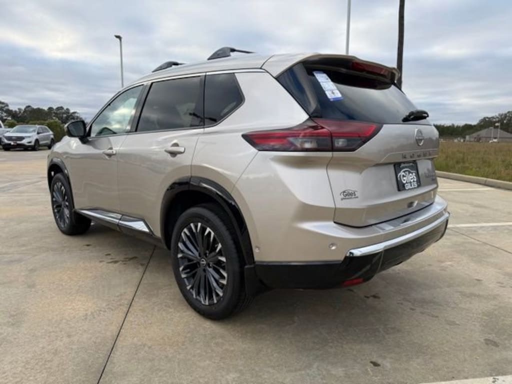 New 2026 Nissan Rogue Platinum SUV