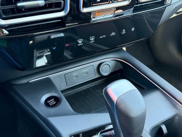 2026 Nissan Sentra SR - Photo 21