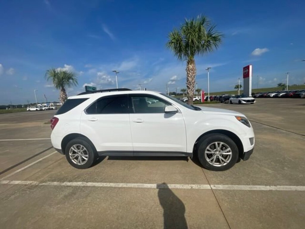 Used 2017 Chevrolet Equinox LT SUV