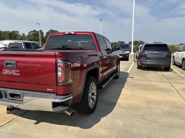 2018 Gmc Sierra 1500 SLT photo 2