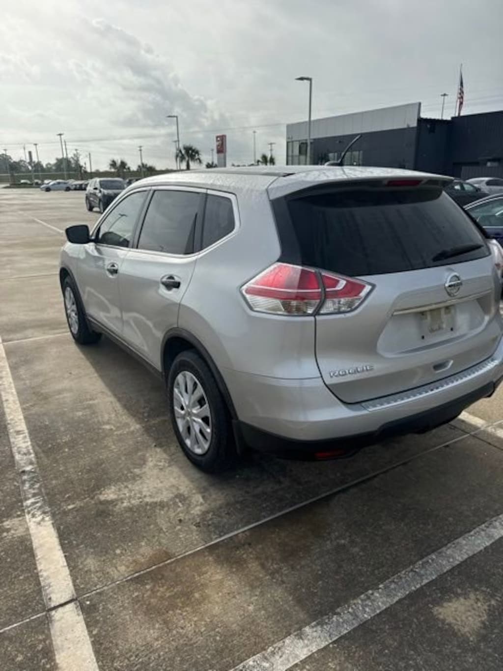 Used 2016 Nissan Rogue S SUV