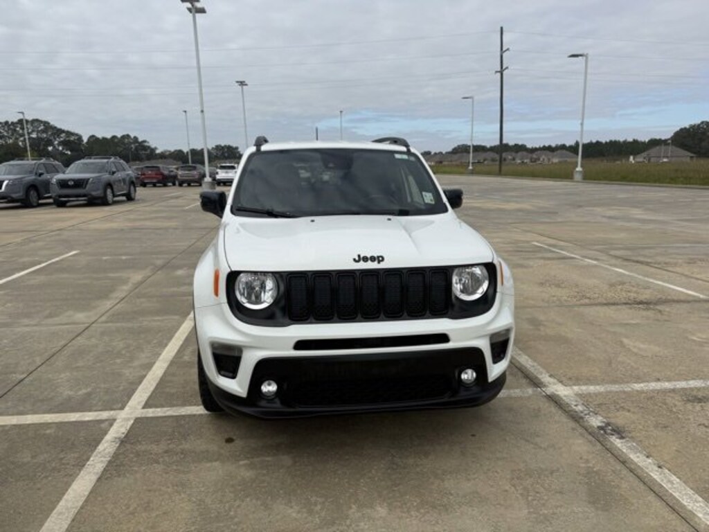 Used 2022 Jeep Renegade Latitude SUV