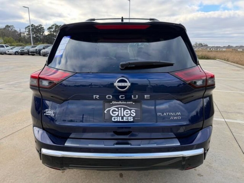 New 2026 Nissan Rogue Platinum SUV