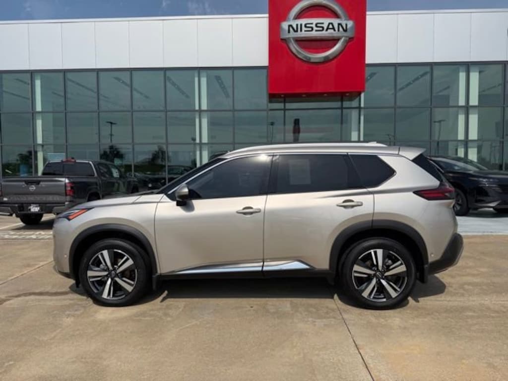 Used 2023 Nissan Rogue Platinum SUV