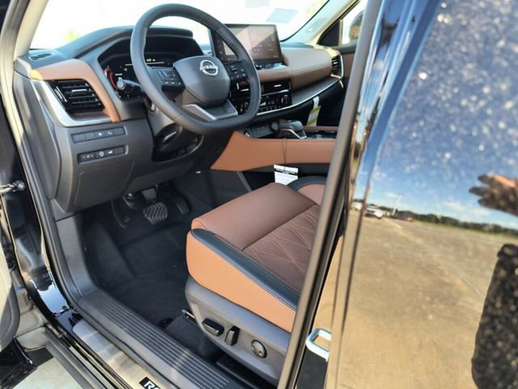 New 2026 Nissan Rogue Platinum SUV