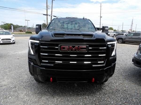 2024 Gmc Sierra 2500 HD AT4 photo 2