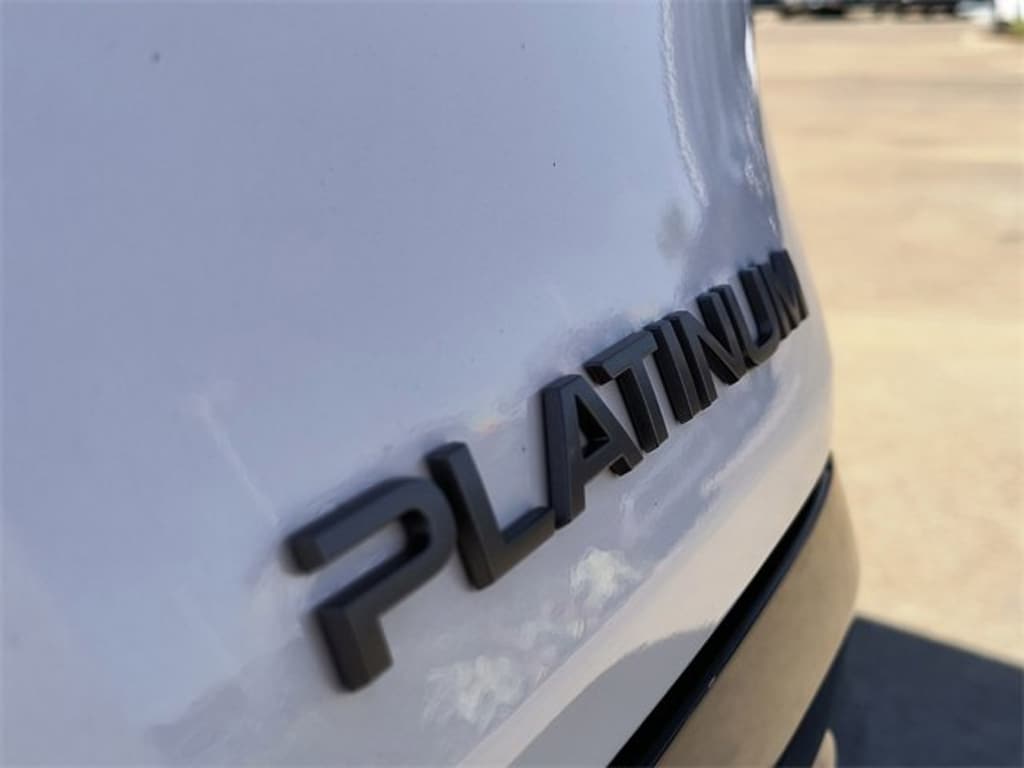 New 2026 Nissan Murano Platinum SUV