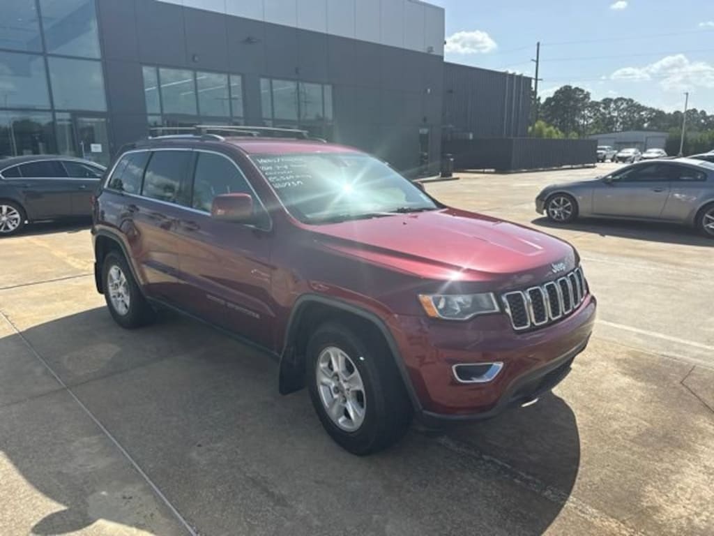 Used 2017 Jeep Grand Cherokee Laredo RWD SUV